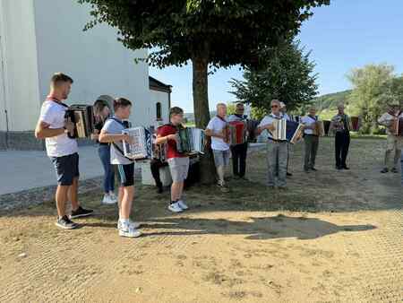 Pohod po poti Slakove in Pavckove mladosti junij 2025 (8)